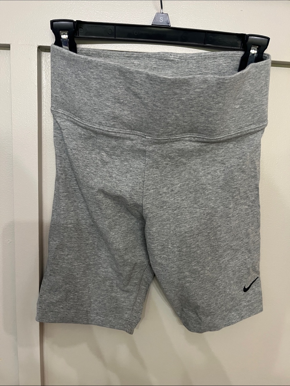 Nike Light Gray High-Waist Bike Shorts with Swoosh
